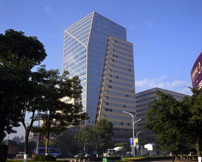 图为惠安建筑业总部大厦。蔡学农摄