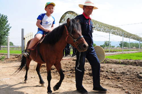 北京海淀:永丰公社家庭农场等您来happy