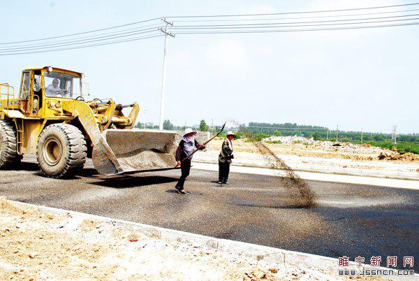 睢宁人民西路通达工程项目正在进行