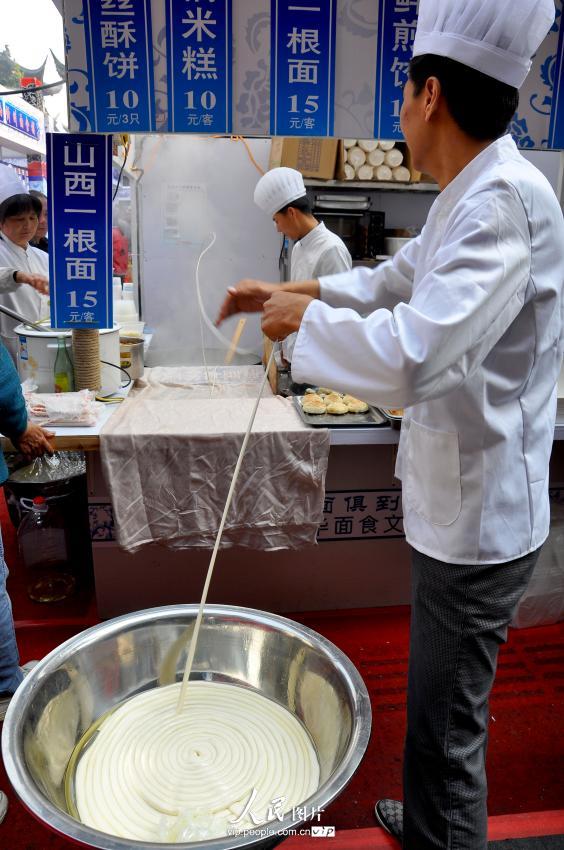 上海豫园中华面食文化节开演(高清组图)