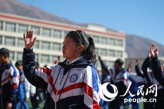 探访拉萨江苏中学:让优质教学资源服务西藏发
