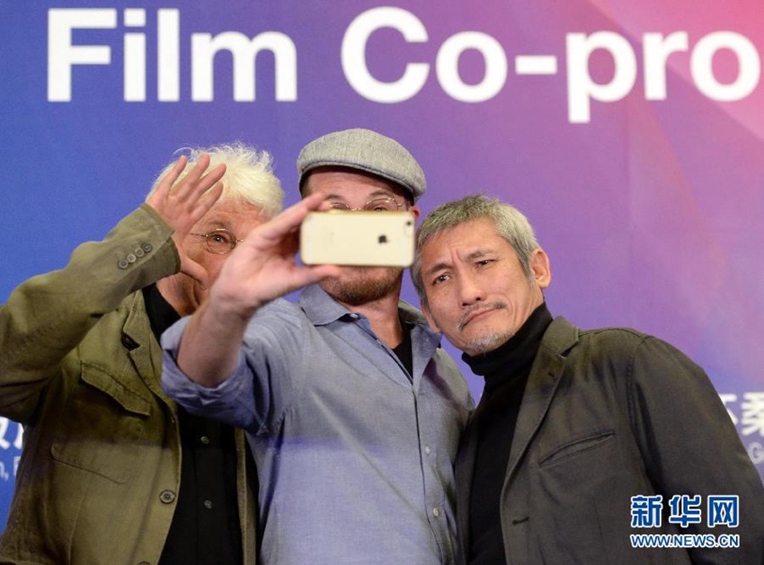高清:第五届北京国际电影节举行中外电影合作