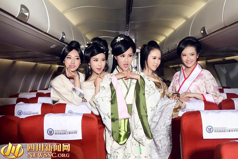 高清:史上最唯美毕业照走红 成都学霸宿舍出了