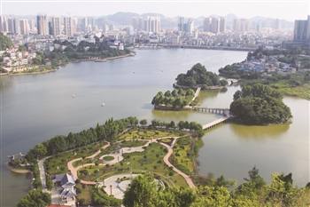 莫斯科人均绿地面积_园林城市人均公共绿地(3)