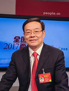 全国人大代表、广安市委书记侯晓春做客人民网