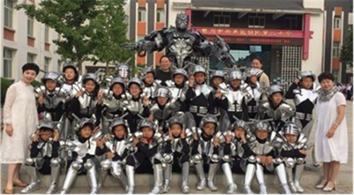 人民小记者采访兴庆区六一儿童节主题活动