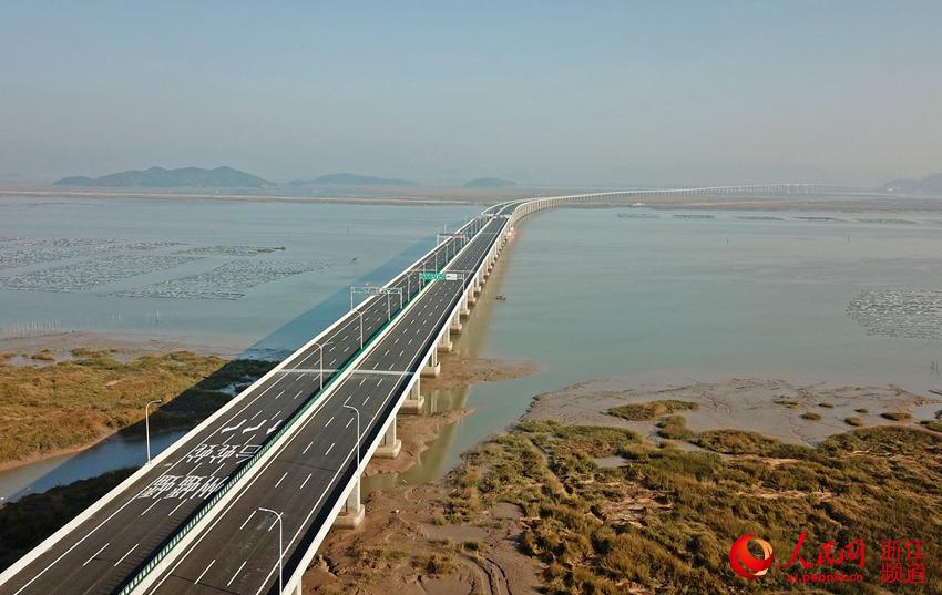 【高清】浙江沿海高速公路象山至乐清段正式通