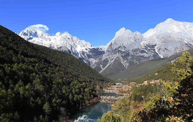 云南人口有多少_云南德钦奔子兰Benzilan in Deqin,Yunnan(2)