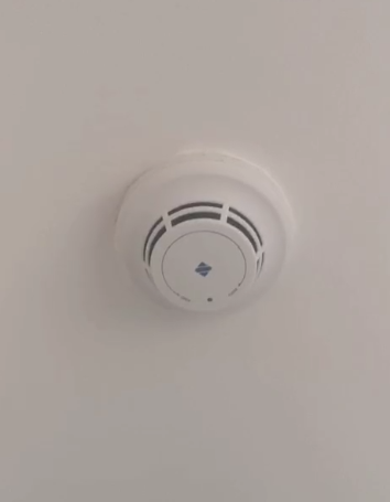  On March 20, the photos of the smoke detector not being used provided by Puyang people. (Courtesy of respondents)
