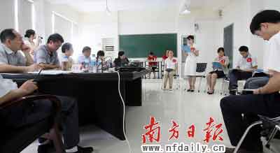 深圳公务员面试全程监控非公务员考官成亮点