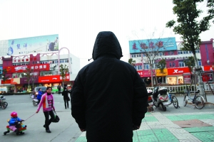 江苏泗洪海选68名便衣纪检监督官员 (5)