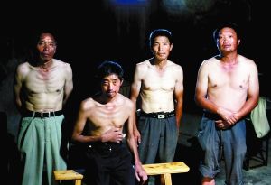 云南水富官员:砂厂关闭患尘肺病农民工索赔难