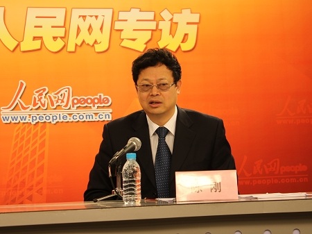 南京副市长陈刚做客人民网 谈"智慧南京"城市发展