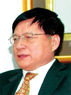 商务部原副司长邓湛因受贿被判刑12年(图)-